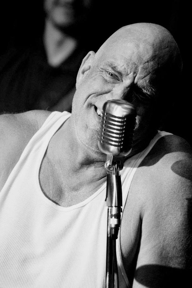 John Jay Myers singing with The Free Loaders